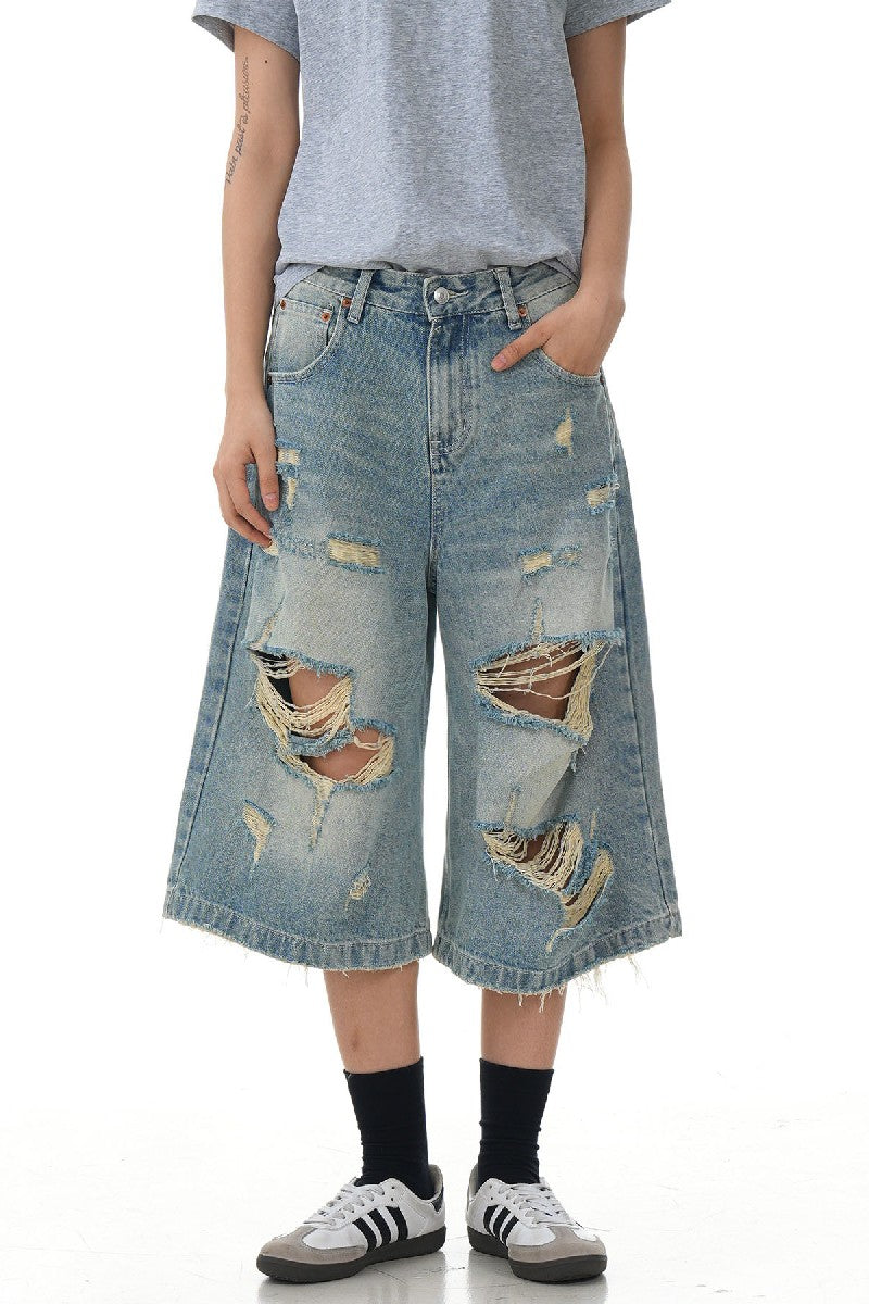 Distressed Washed Cropped Jeans