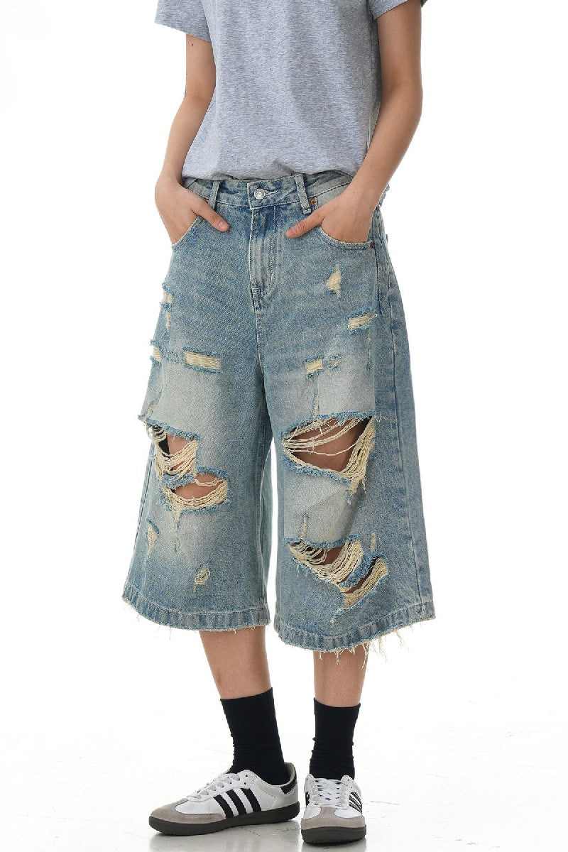 Distressed Washed Cropped Jeans