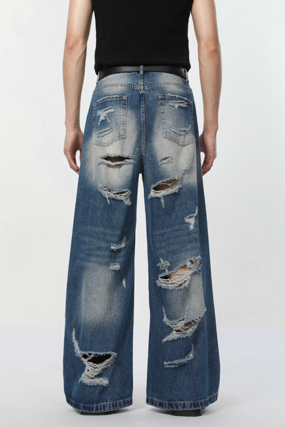 Distressed Frayed Jeans