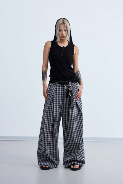 Pleated Plaid Wide Pants