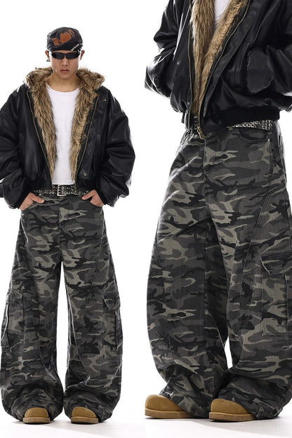 Camo Blade Cargo Jeans