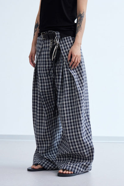 Pleated Plaid Wide Pants