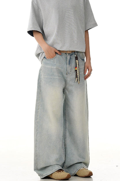 Washed Cleanfit Straight Jeans